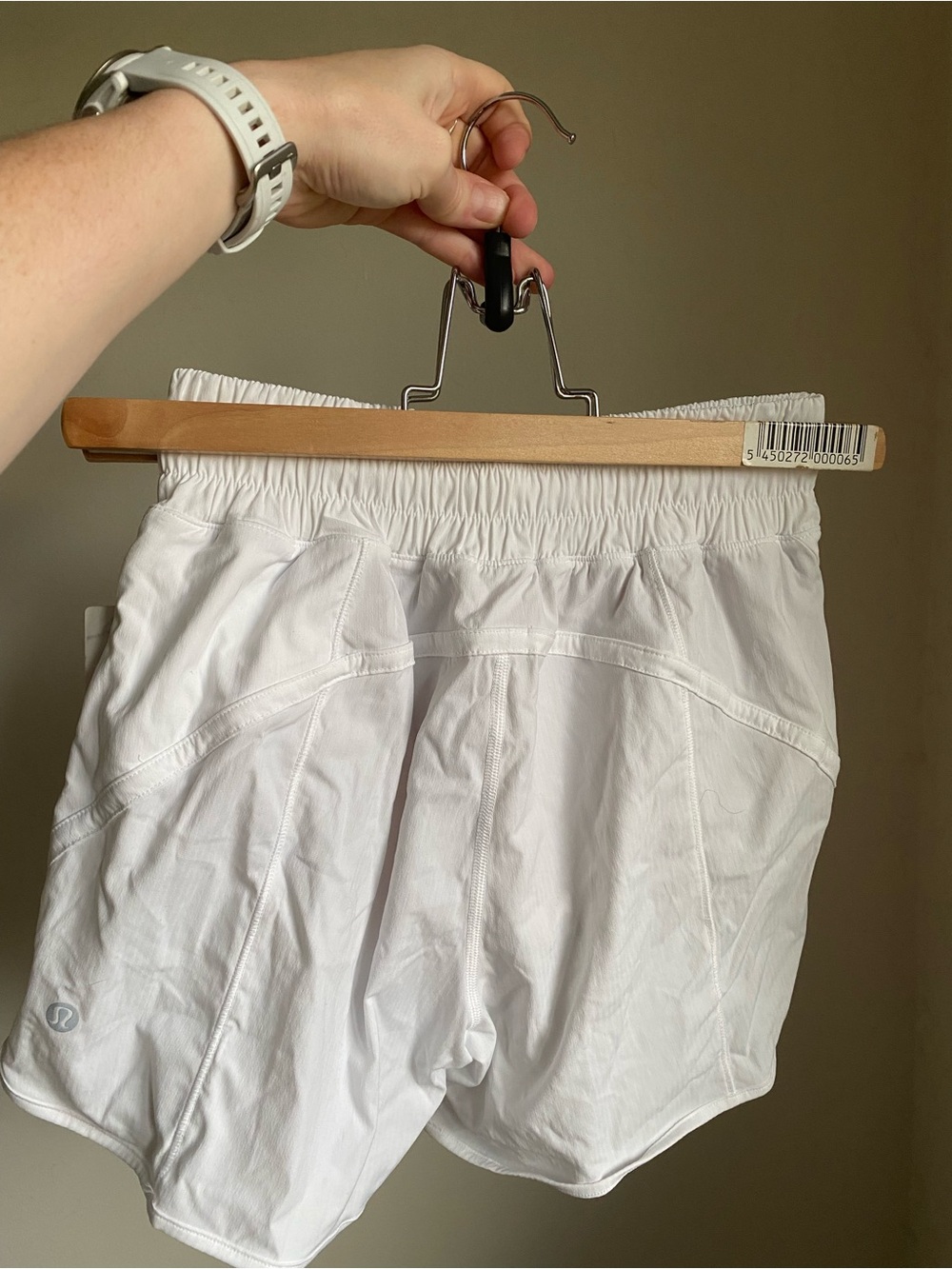 NWT Lululemon Track That MR 5” White Size 4 - Picture 2 of 3